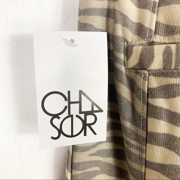 -Chaser Set Zebra Lounge Jogger and Top NWT - Picture 11 of 15